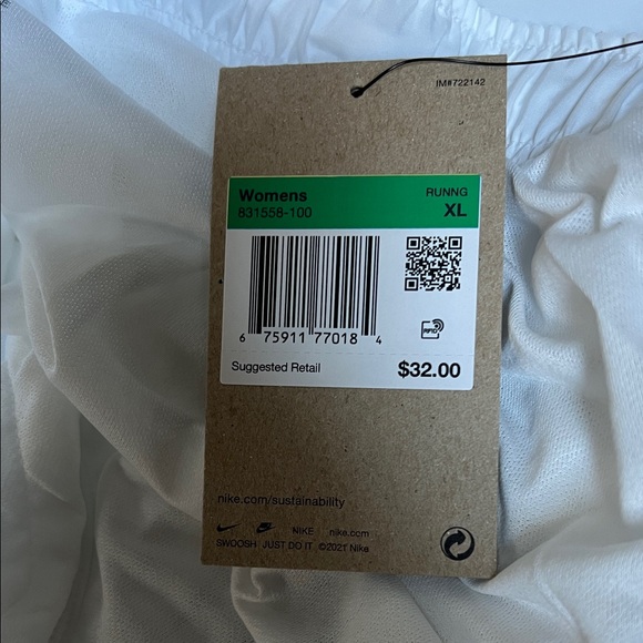 Nike Women's White Athletic Shorts - Picture 3 of 3